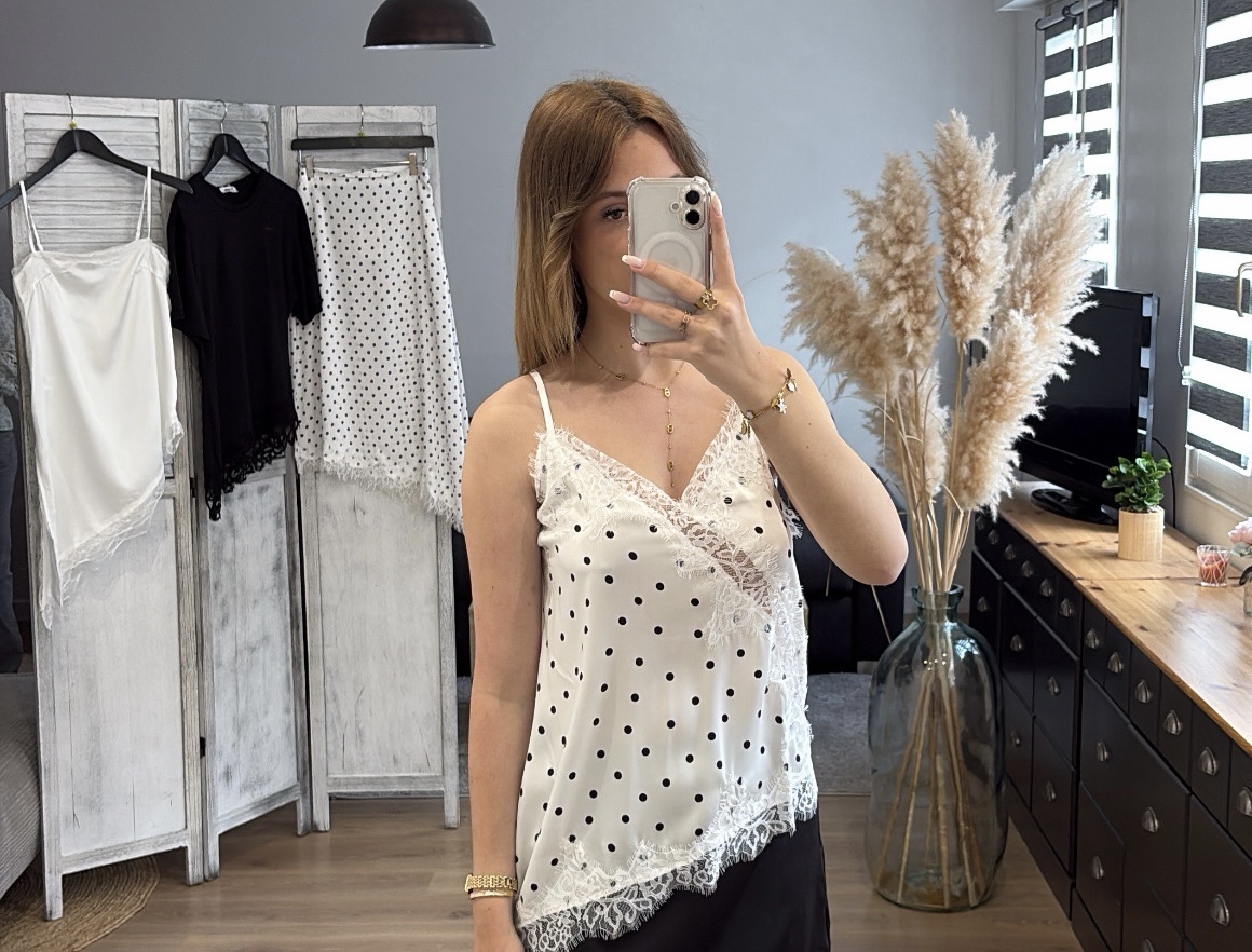 haut liza dentelle 2